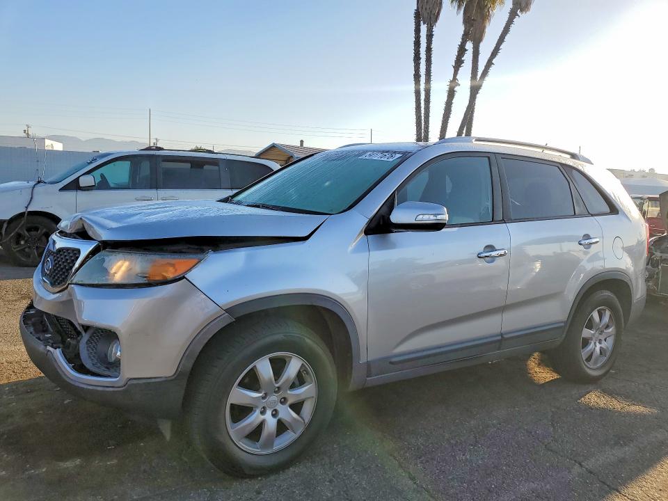 54171676 :رقم المزاد ، 5XYKT3A1XBG051320 vin ، 2011 Kia Sorento مزاد بيع