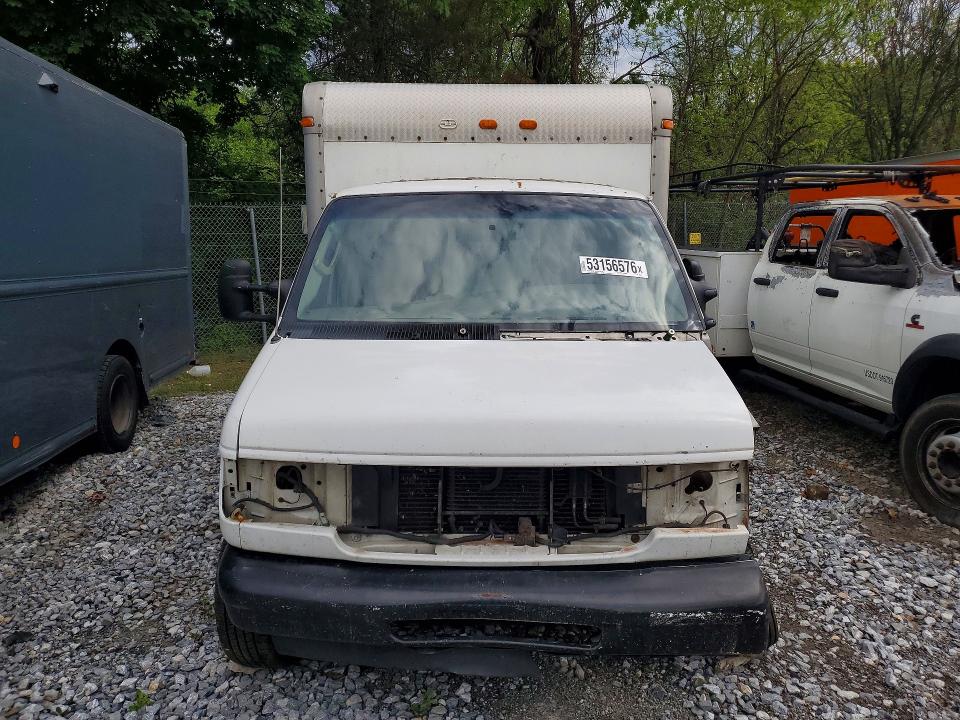 2003 Ford Econoline მანქანა იყიდება აუქციონზე, vin: 1FDSE35L43HA25788, აუქციონის ნომერი: 53156576