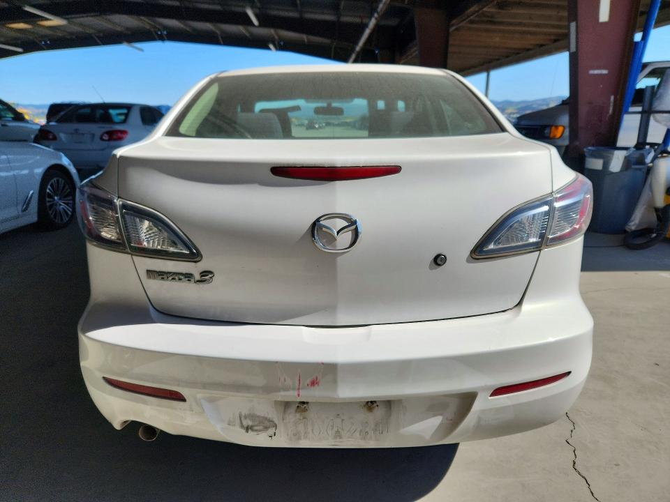 2013 Mazda 3 მანქანა იყიდება აუქციონზე, vin: JM1BL1TGXD1714975, აუქციონის ნომერი: 53956006