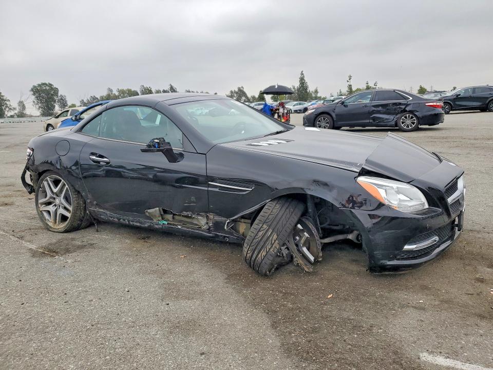 2016 Mercedes-benz Slk მანქანა იყიდება აუქციონზე, vin: WDDPK3JA6GF115202, აუქციონის ნომერი: 53735096