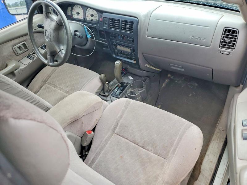 2003 Toyota Tacoma მანქანა იყიდება აუქციონზე, vin: 5TEWN72N63Z304242, აუქციონის ნომერი: 52182986