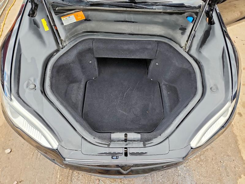 53716336 :رقم المزاد ، 5YJSA1CP9DFP07111 vin ، 2013 Tesla Model S مزاد بيع