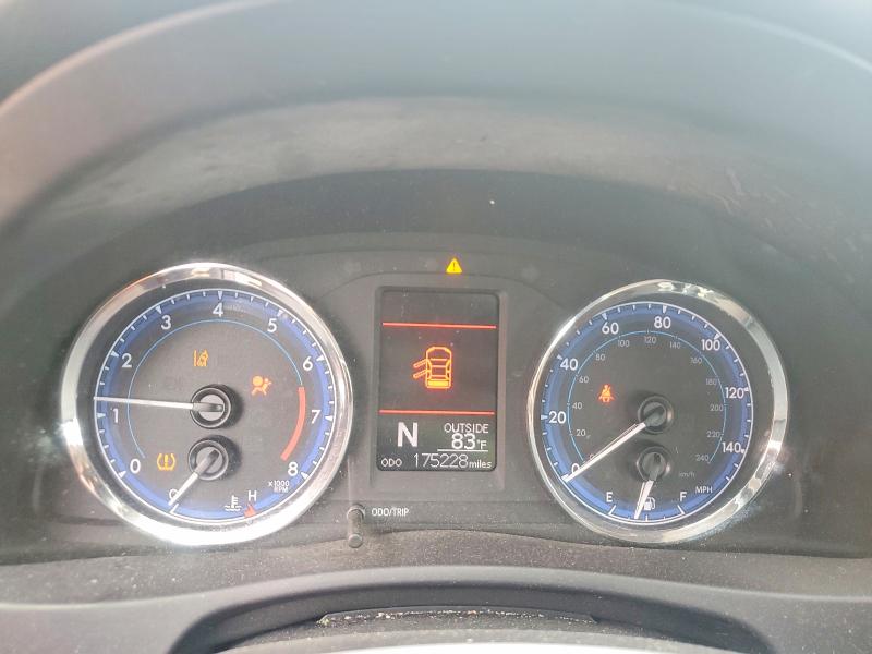 2018 Toyota Corolla მანქანა იყიდება აუქციონზე, vin: 5YFBURHE3JP852481, აუქციონის ნომერი: 52463576