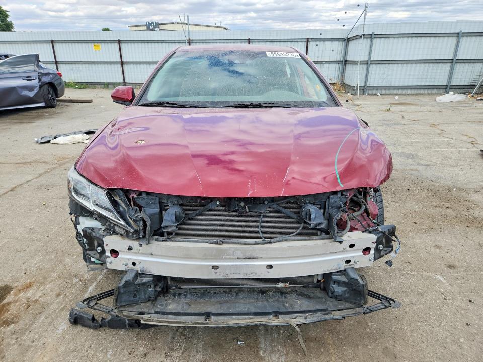 2019 Toyota Camry მანქანა იყიდება აუქციონზე, vin: 4T1B11HK0KU691121, აუქციონის ნომერი: 55615216