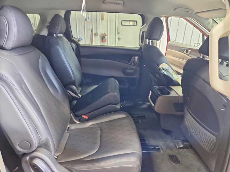 Продаж на аукціоні авто 2026 Kia Carnival, vin: KNDNB5K33T6585422, номер лоту: 54311076