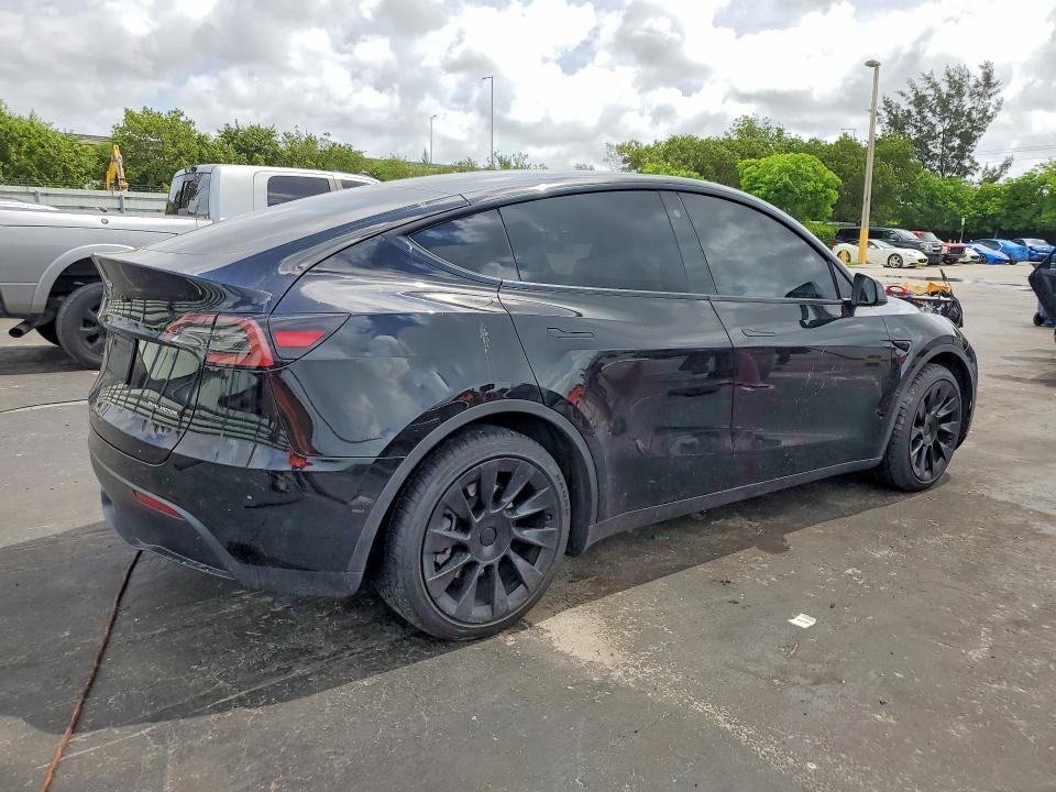 54997716 :رقم المزاد ، 7SAYGDEE5PA078442 vin ، 2023 Tesla Model Y مزاد بيع