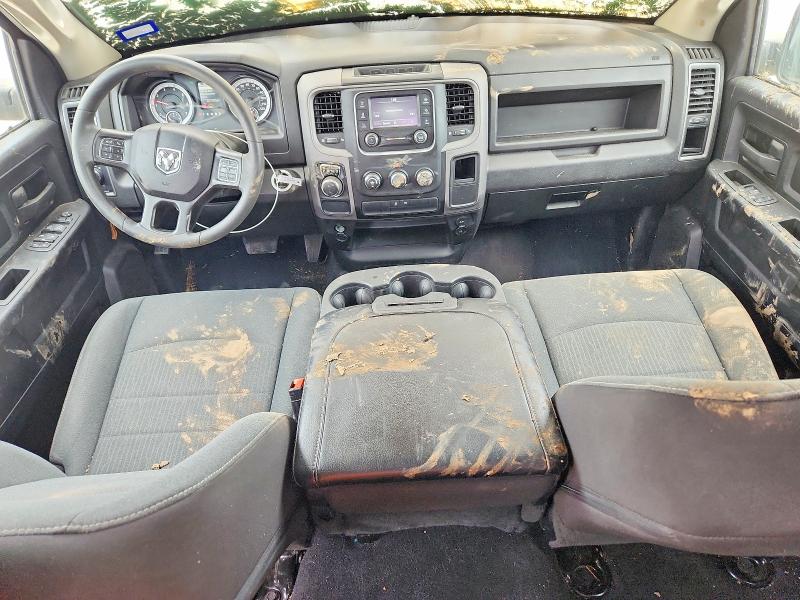 53796106 :رقم المزاد ، 1C6RR6FG4NS170417 vin ، 2022 Ram 1500 Classic مزاد بيع