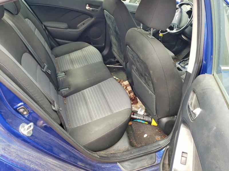 54515786 :رقم المزاد ، 3KPFL4A74HE010733 vin ، 2017 Kia Forte مزاد بيع