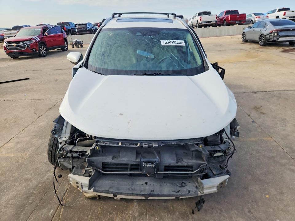 53019666 :رقم المزاد ، 2HKRW2H80HH625640 vin ، 2017 Honda Cr-v مزاد بيع