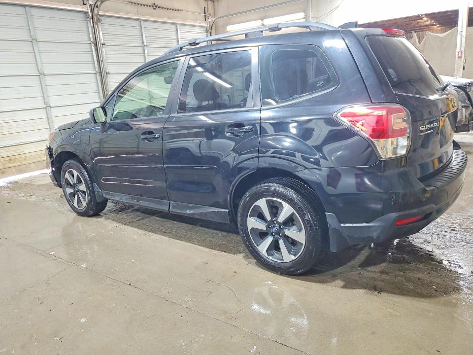 Продажа на аукционе авто 2017 Subaru Forester, vin: JF2SJABC5HH410147, номер лота: 53571796