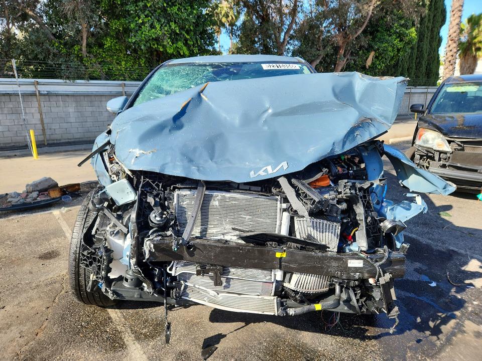 2026 Kia Sportage მანქანა იყიდება აუქციონზე, vin: KNDPUDDG7T7295241, აუქციონის ნომერი: 52315356