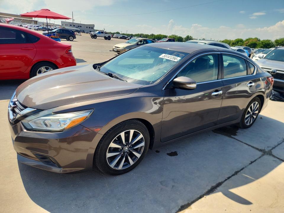 Продажа на аукционе авто 2017 Nissan Altima, vin: 1N4AL3AP9HC179129, номер лота: 55141266