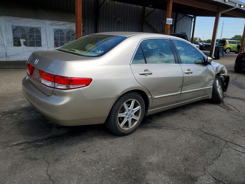 2003 Honda Accord მანქანა იყიდება აუქციონზე, vin: 1HGCM66543A059348, აუქციონის ნომერი: 53533736