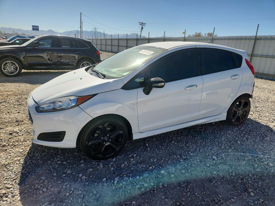 2016 Ford Fiesta მანქანა იყიდება აუქციონზე, vin: 3FADP4EJ7GM139268, აუქციონის ნომერი: 53581636