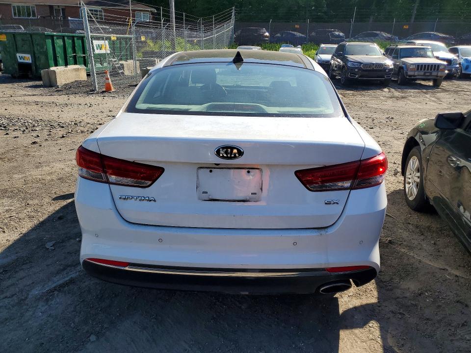 Продаж на аукціоні авто 2018 Kia Optima, vin: 5XXGU4L31JG237970, номер лоту: 52054256