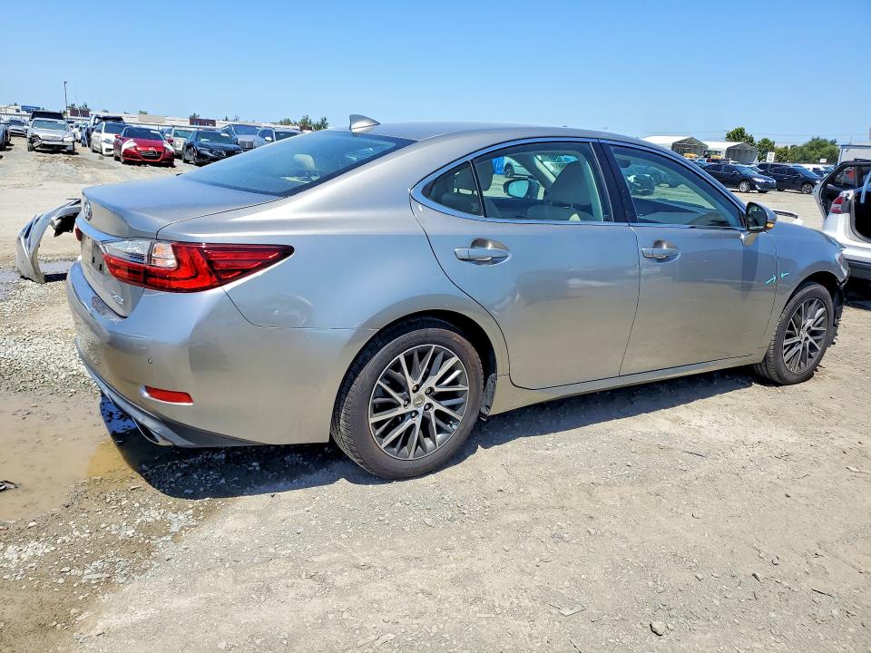 52733366 :رقم المزاد ، 58ABK1GG8HU059625 vin ، 2017 Lexus Es مزاد بيع