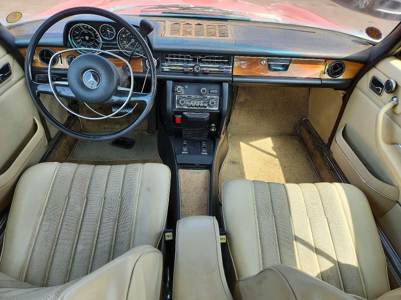 53117996 :رقم المزاد ، 11407312002490 vin ، 1973 Mercedes-benz 280c مزاد بيع