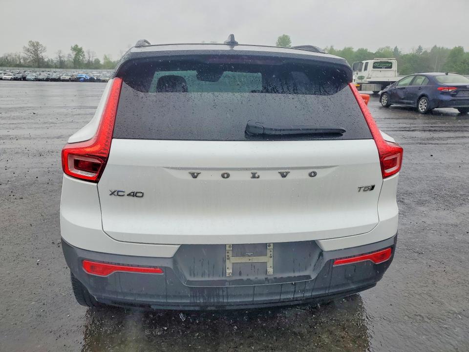 2021 Volvo Xc40 მანქანა იყიდება აუქციონზე, vin: YV4162UM2M2462918, აუქციონის ნომერი: 52669916