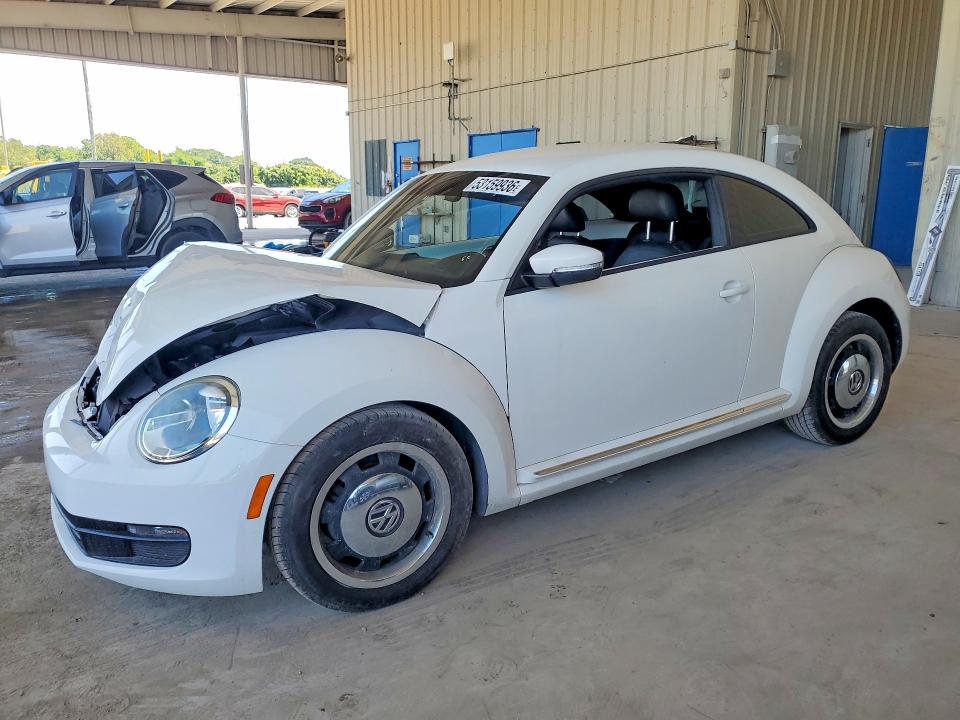53159936 :رقم المزاد ، 3VWJX7AT9CM607515 vin ، 2012 Volkswagen Beetle مزاد بيع