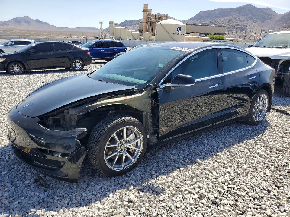 55021316 :رقم المزاد ، 5YJ3E1EA5KF323647 vin ، 2019 Tesla Model 3 مزاد بيع