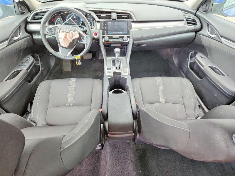 Продажа на аукционе авто 2018 Honda Civic, vin: 2HGFC2F77JH565121, номер лота: 54008016
