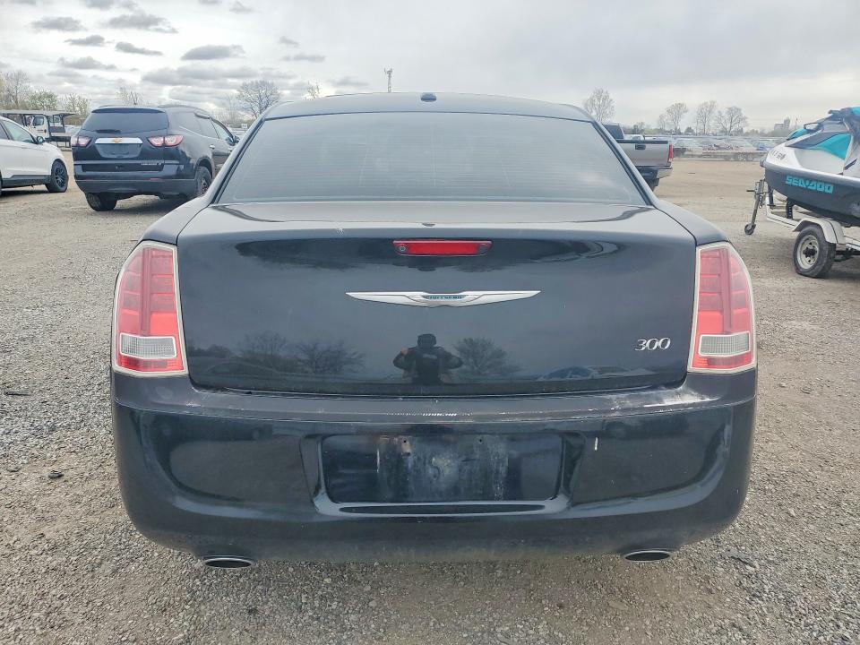 Продажа на аукционе авто 2013 Chrysler 300, vin: 2C3CCAAG7DH714395, номер лота: 51493776