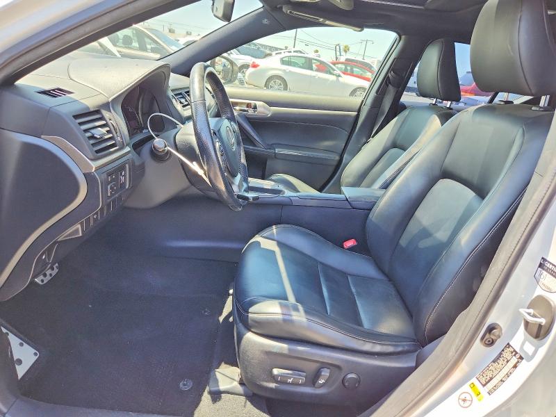 Продажа на аукционе авто 2015 Lexus Ct, vin: JTHKD5BH5F2248205, номер лота: 52743226
