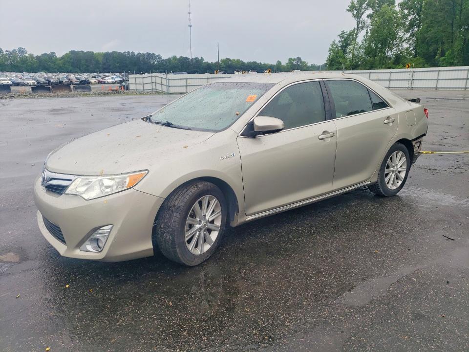 Auction sale of the 2014 Toyota Camry Hybrid, vin: 4T1BD1FK8EU121964, lot number: 52431326