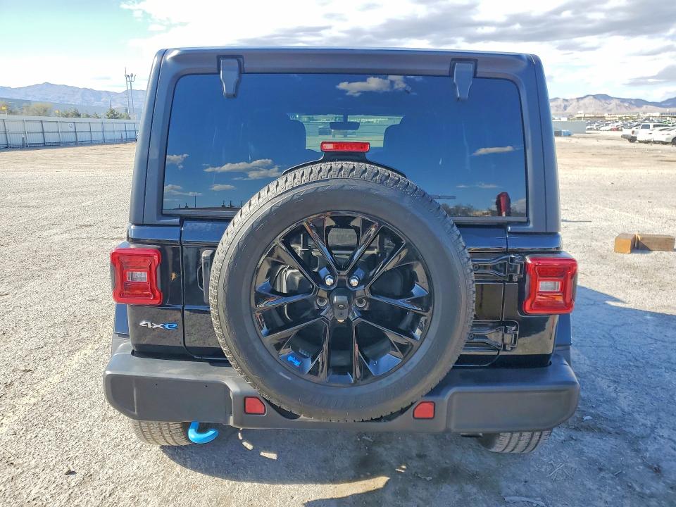 Продажа на аукционе авто 2023 Jeep Wrangler, vin: 1C4JJXP67PW662413, номер лота: 55622466