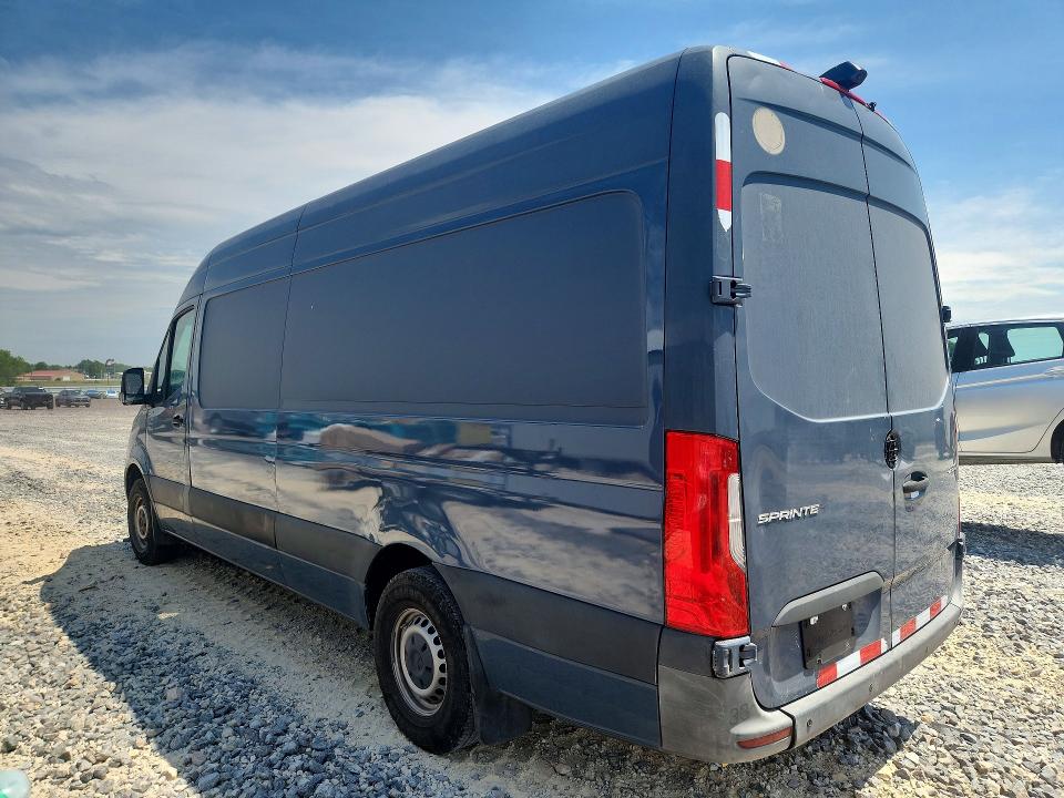 53744986 :رقم المزاد ، WD4PF1CD4KP152316 vin ، 2019 Mercedes-benz Sprinter مزاد بيع