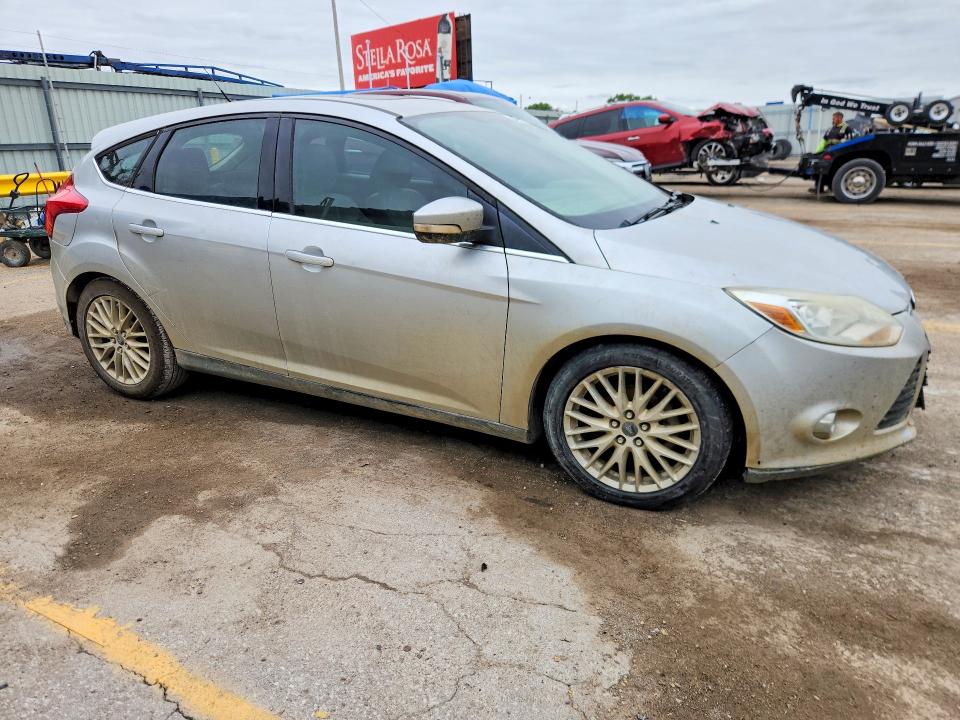Продажа на аукционе авто 2012 Ford Focus, vin: 1FAHP3M2XCL415413, номер лота: 54097586