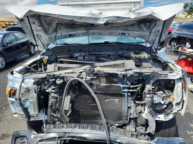 55146116 :رقم المزاد ، 1FDBF2A62FEC91727 vin ، 2015 Ford F250 مزاد بيع
