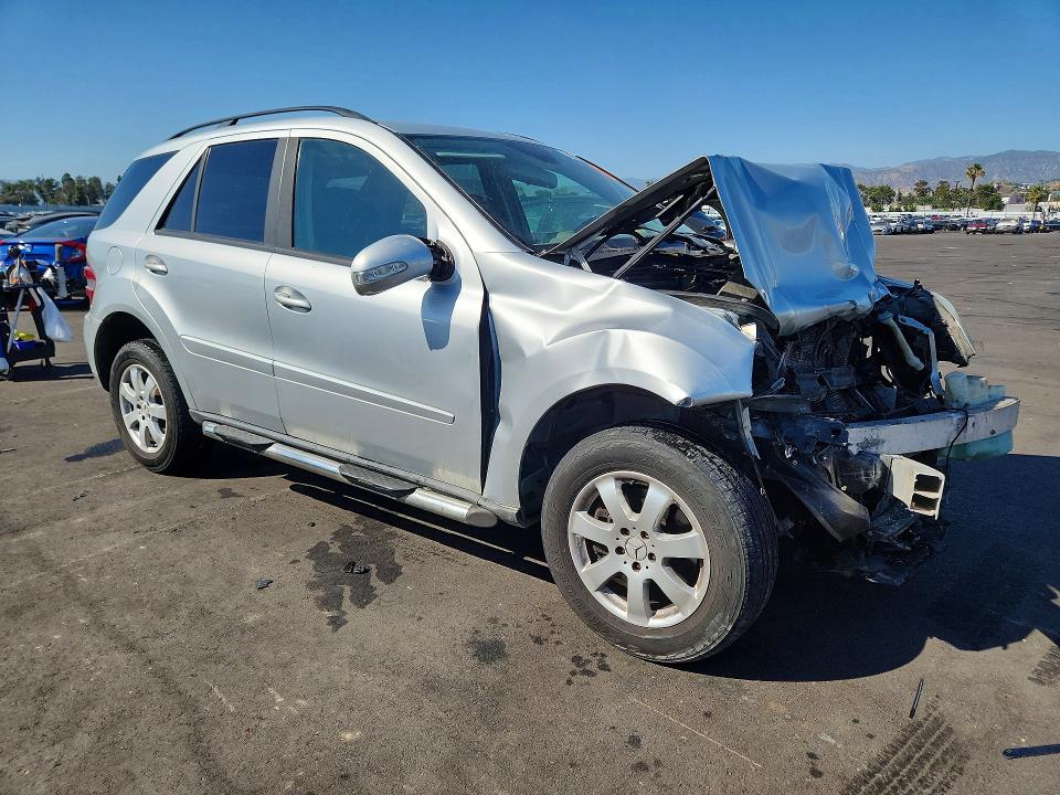 Продажа на аукционе авто 2006 Mercedes-benz Ml, vin: 4JGBB86E06A005251, номер лота: 52838226