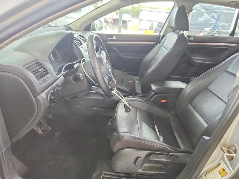 Продаж на аукціоні авто 2010 Volkswagen Jetta, vin: 3VWRX7AJ9AM164541, номер лоту: 52229016
