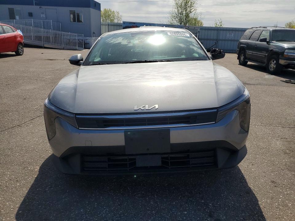 52805006 :رقم المزاد ، 3KPFT4DE7SE117583 vin ، 2025 Kia K4 مزاد بيع