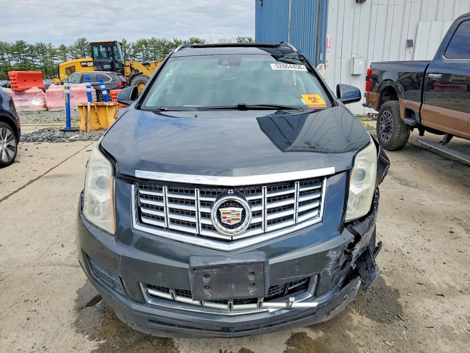 Продаж на аукціоні авто 2015 Cadillac Srx, vin: 3GYFNEE3XFS556971, номер лоту: 52864456
