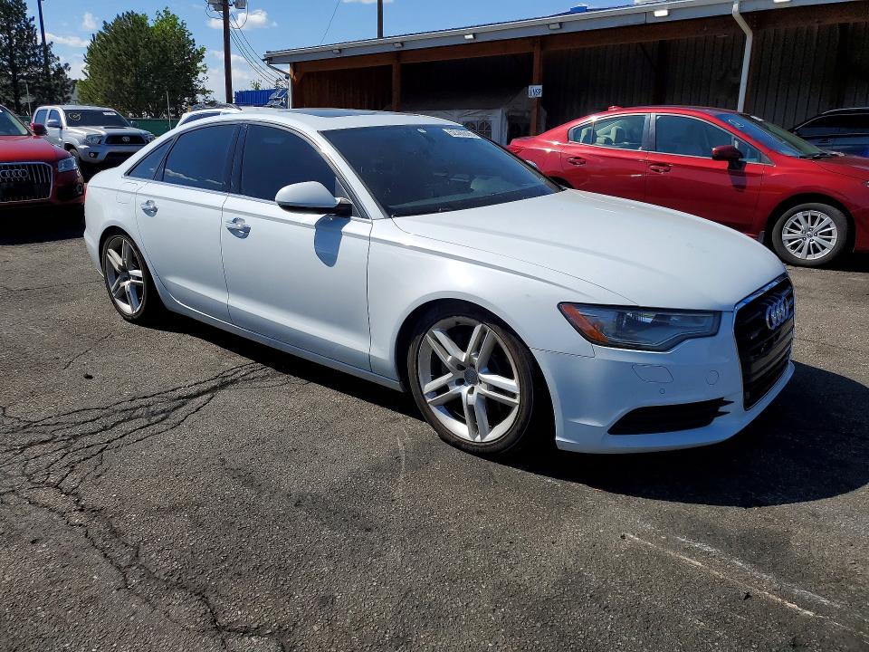 52390826 :رقم المزاد ، WAUGFAFC0FN013487 vin ، 2015 Audi A6 مزاد بيع