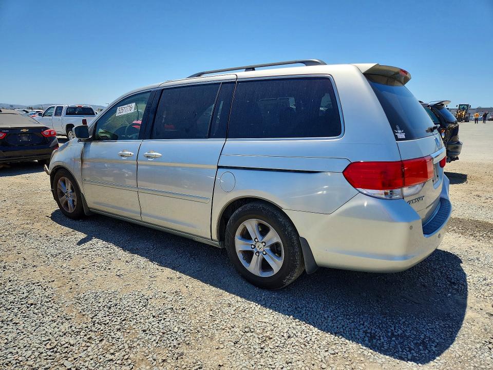 52611716 :رقم المزاد ، 5FNRL38938B052593 vin ، 2008 Honda Odyssey مزاد بيع