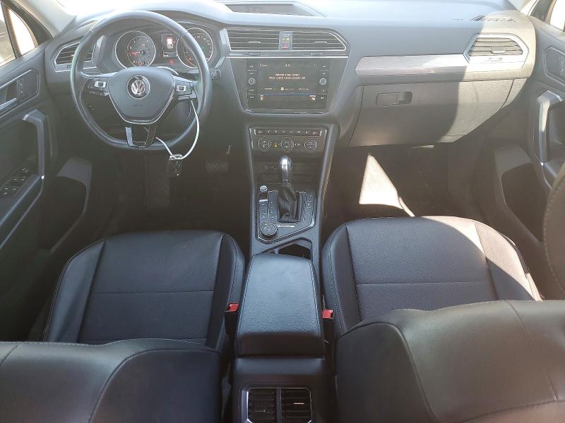 53418116 :رقم المزاد ، 3VV2B7AX2JM165183 vin ، 2018 Volkswagen Tiguan مزاد بيع