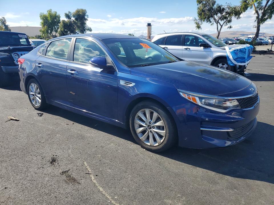 55207686 :رقم المزاد ، 5XXGT4L35GG003018 vin ، 2016 Kia Optima مزاد بيع