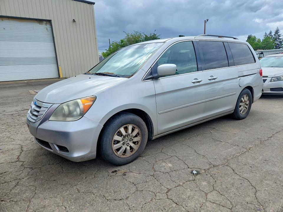 53436726 :رقم المزاد ، 5FNRL3H71AB078923 vin ، 2010 Honda Odyssey مزاد بيع