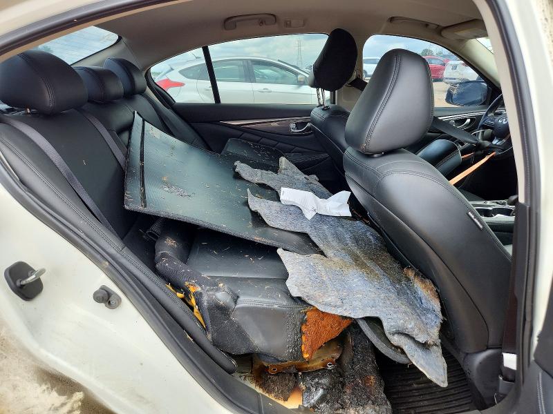54751126 :رقم المزاد ، JN1EV7AP7MM700174 vin ، 2021 Infiniti Q50 مزاد بيع