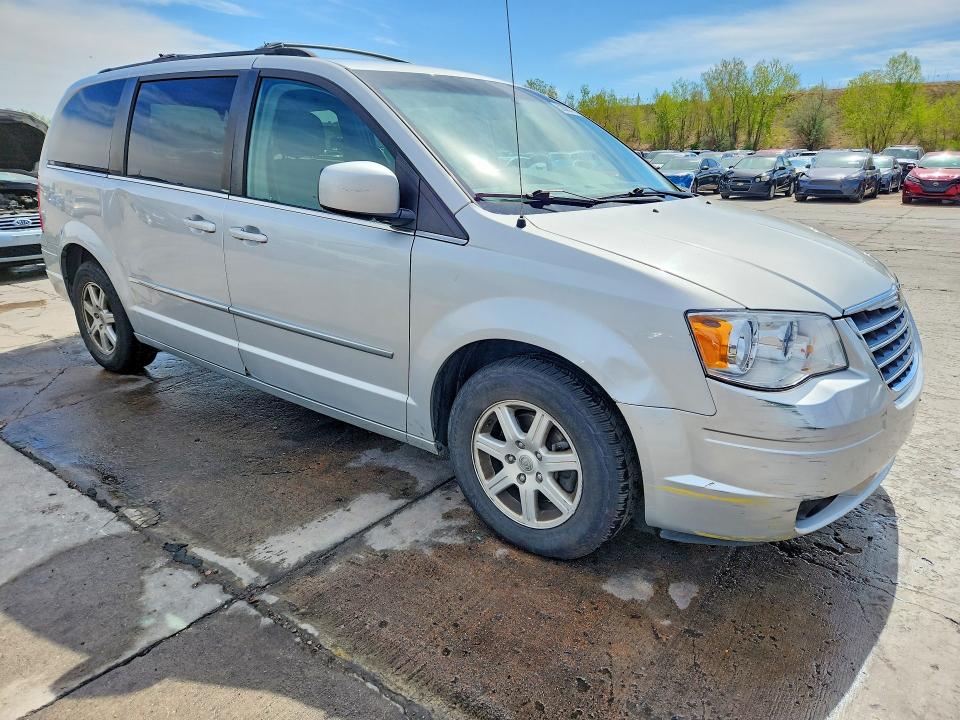 52088116 :رقم المزاد ، 2A4RR5D1XAR271453 vin ، 2010 Chrysler Town & Country مزاد بيع