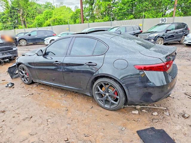 54620766 :رقم المزاد ، ZARFANAN1L7635163 vin ، 2020 Alfa Romeo Giulia مزاد بيع