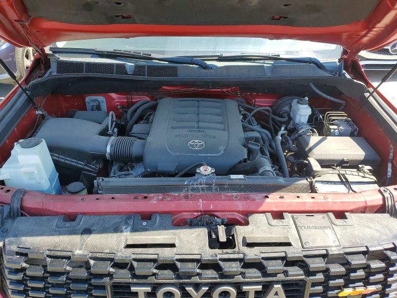 54411176 :رقم المزاد ، 5TFHY5F11JX739475 vin ، 2018 Toyota Tundra مزاد بيع