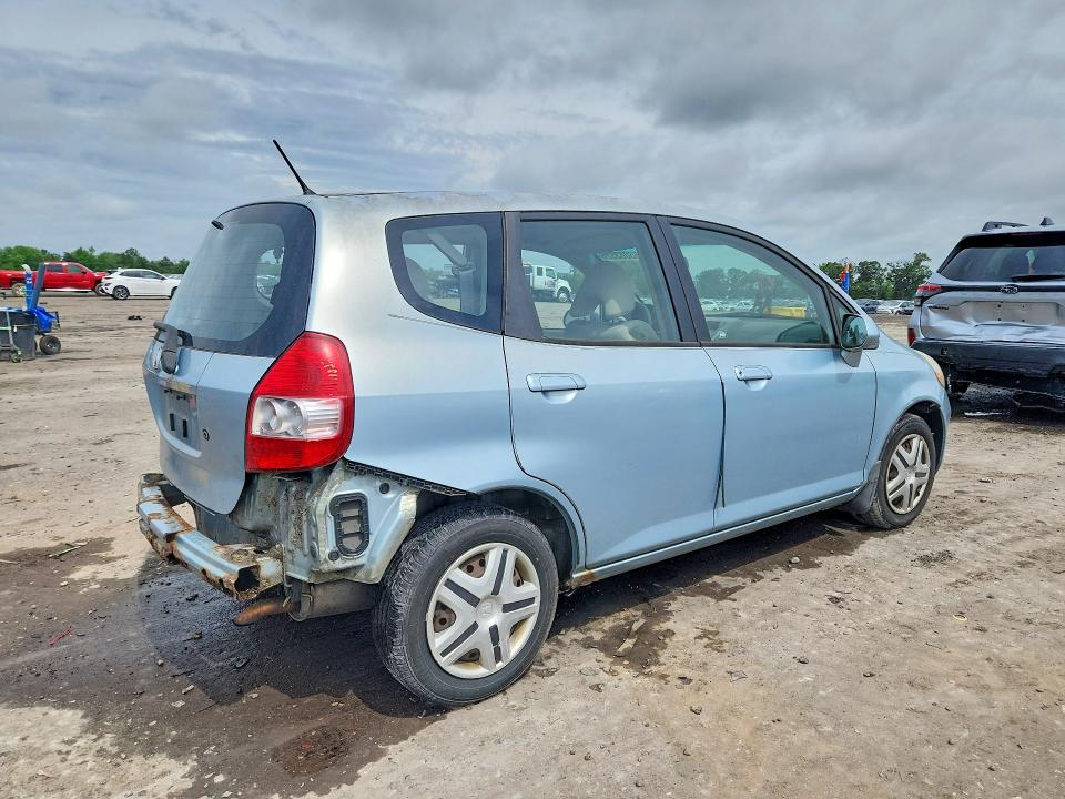 55003526 :رقم المزاد ، JHMGD37487S058450 vin ، 2007 Honda Fit مزاد بيع