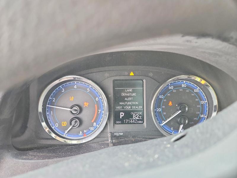 53722686 :رقم المزاد ، 5YFBURHEXKP937125 vin ، 2019 Toyota Corolla مزاد بيع
