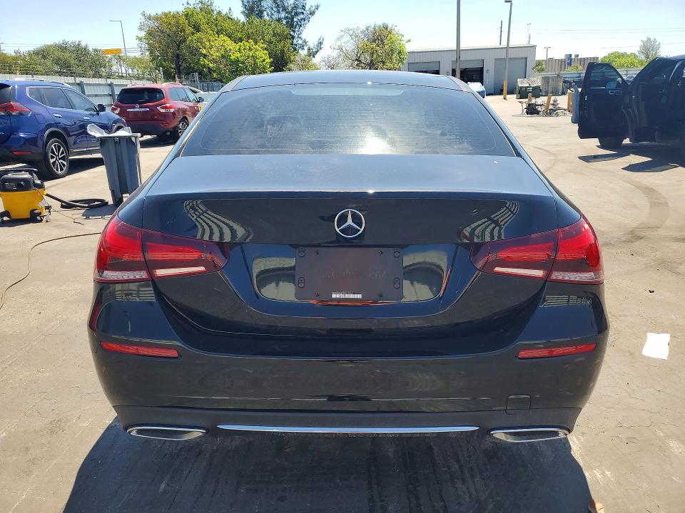 52811996 :رقم المزاد ، WDD3G4EB9KW019307 vin ، 2019 Mercedes-benz A مزاد بيع