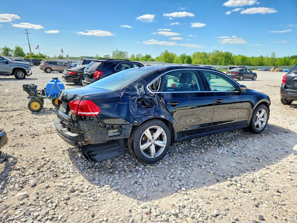 54202596 :رقم المزاد ، 1VWBH7A37CC039669 vin ، 2012 Volkswagen Passat مزاد بيع