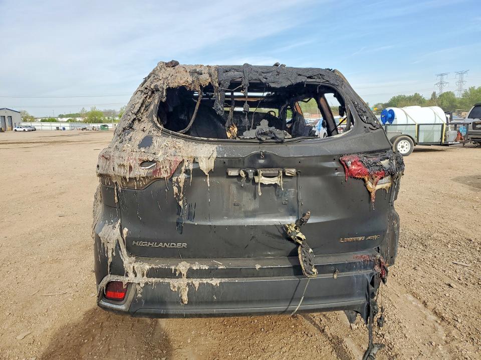 2019 Toyota Highlander მანქანა იყიდება აუქციონზე, vin: 5TDDZRFH7KS922614, აუქციონის ნომერი: 52348366